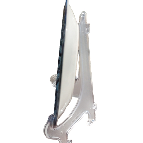 Collectible Winter Duo deer plate with a snowy wilderness river scene - Picture 3 of 5